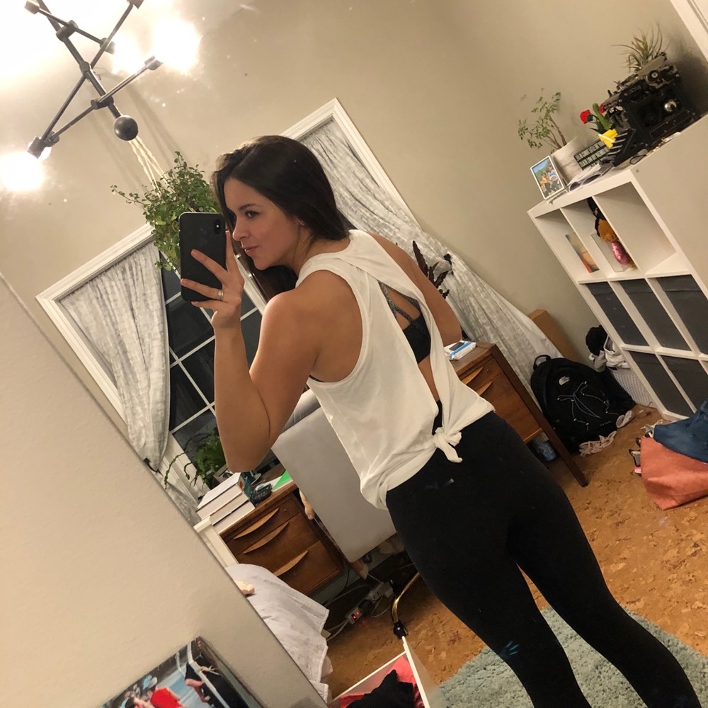 Lululemon open back tank
